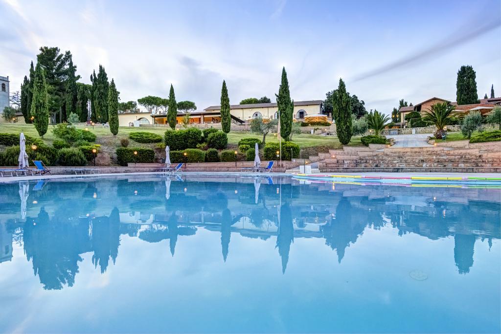 Pian Dei Mucini Resort Le Ville Massa Marittima Dış mekan fotoğraf